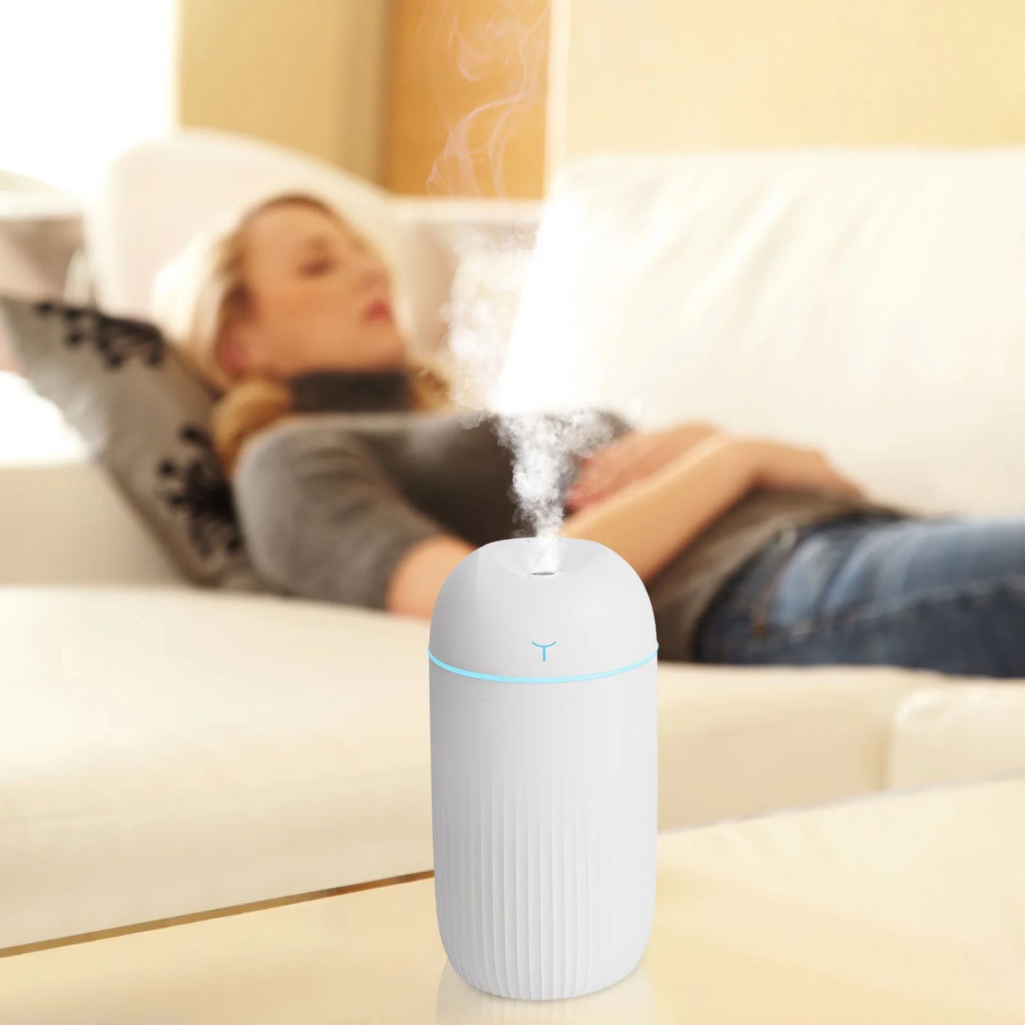 Portable Car Humidifier Large Capacity Humidifier Mini Car Home Desktop Small Portable Water Supply, Gift